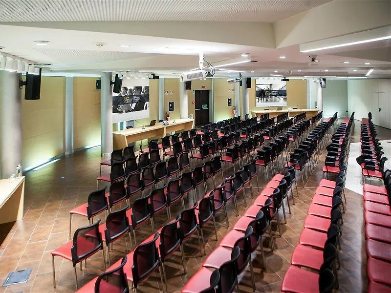 Winter Garden Hotel Bergamo Airport Грассоббьо