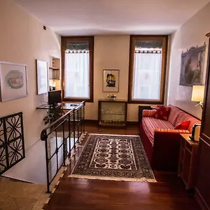 https://ca-malia.hotelinveneto.com